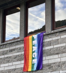 2. Drapeau de la paix 2026