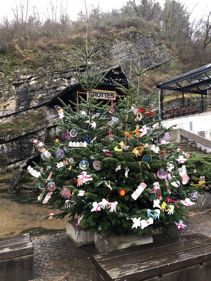 sapin grotte 2023