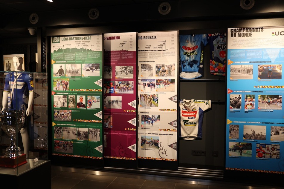3Mur des Grands Champions   Maison du Cyclisme